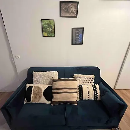 Chateau A 10 Min A Pied